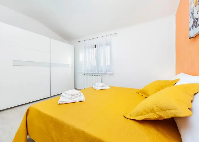 Comfort Karla 로비니