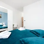 Comfort Karla * Ρόβινι