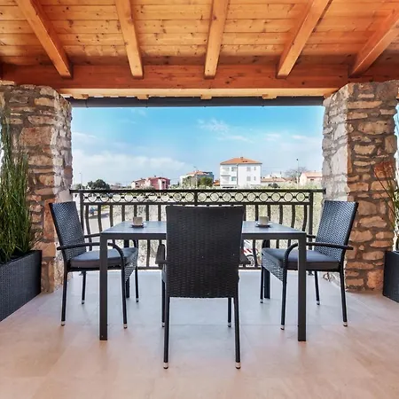 Comfort Karla Apartamento Rovinj