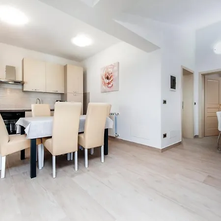 Comfort Karla Appartement
