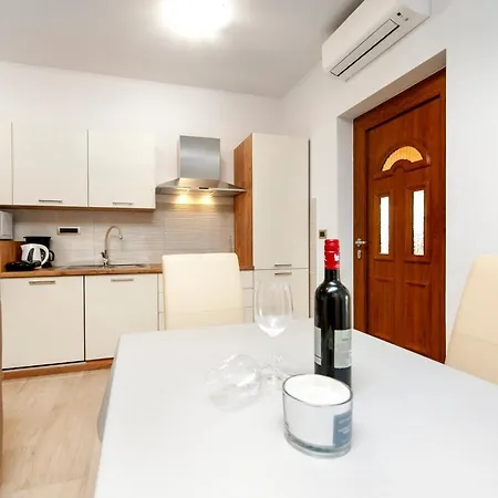 Apartamento Comfort Karla