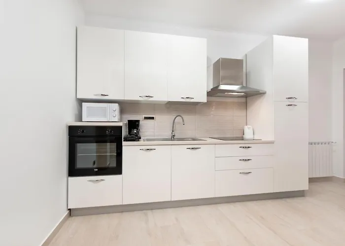 Comfort Karla Apartamento *